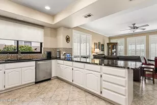 8115 E Jenan Dr, Scottsdale, AZ 85260 - Photo 19