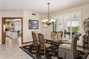 8115 E Jenan Dr, Scottsdale, AZ 85260 - Photo 15