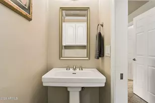 8115 E Jenan Dr, Scottsdale, AZ 85260 - Photo 37