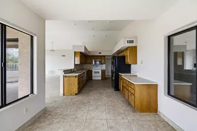 17422 E Flat Rock Drive, Fountain Hills, AZ 85268 - Photo 13