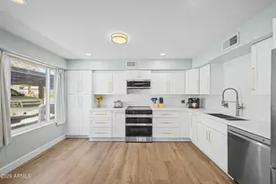 4925 N 73rd St, Scottsdale, AZ 85251 - Photo 9