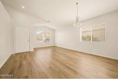 12005 W Holly Street, Avondale, AZ 85392 - Photo 3