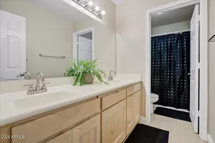 5721 W Mariposa Grande Ln, Glendale, AZ 85310 - Photo 15