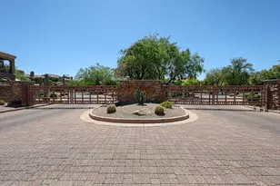 3935 E Rough Rider Rd, Phoenix, AZ 85050 - Photo 31