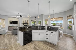 120 W Adamanda Dr, Phoenix, AZ 85086 - Photo 17