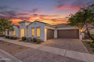 10545 E Thorite Ave, Mesa, AZ 85212 - Photo 11