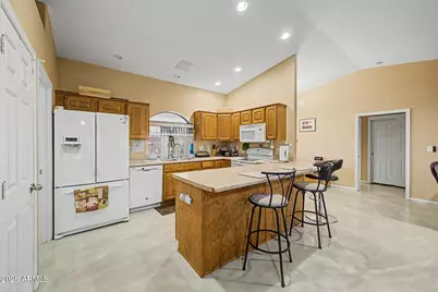 7911 E Naranja Avenue, Mesa, AZ 85209 - Photo 11