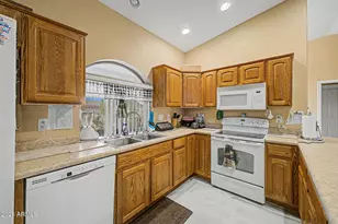 7911 E Naranja Ave, Mesa, AZ 85209 - Photo 13