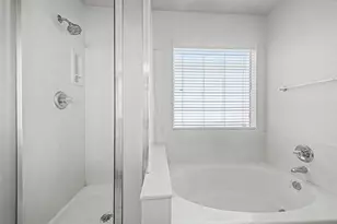 1295 S Honeysuckle Ln, Gilbert, AZ 85296 - Photo 23