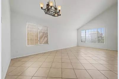 1295 S Honeysuckle Lane, Gilbert, AZ 85296 - Photo 7