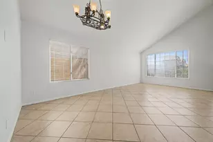 1295 S Honeysuckle Ln, Gilbert, AZ 85296 - Photo 7