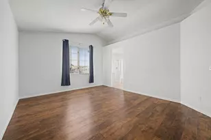 1295 S Honeysuckle Ln, Gilbert, AZ 85296 - Photo 19