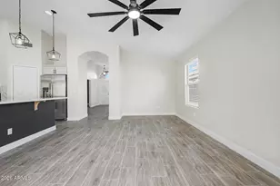 723 W Douglas Ave, Gilbert, AZ 85233 - Photo 17
