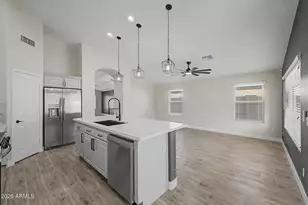 723 W Douglas Ave, Gilbert, AZ 85233 - Photo 23