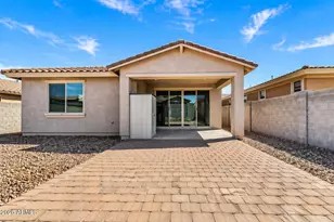 18822 W Medlock Dr, Litchfield Park, AZ 85340 - Photo 29