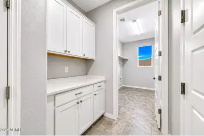 18822 W Medlock Drive, Litchfield Park, AZ 85340 - Photo 23