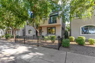 2847 E Pinchot Ave, Phoenix, AZ 85016 - Photo 1