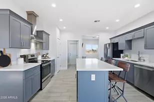 25123 W Peakview Rd, Wittmann, AZ 85361 - Photo 17