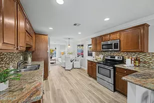8608 E Vernon Ave, Scottsdale, AZ 85257 - Photo 9