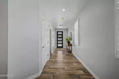 5242 E Cambridge Avenue, Phoenix, AZ 85008 - Photo 9