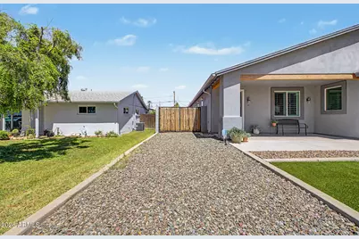 5242 E Cambridge Avenue, Phoenix, AZ 85008 - Photo 7