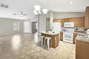 40167 W Thornberry Ln, Maricopa, AZ 85138 - Photo 5