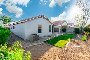15784 W Crocus Dr, Surprise, AZ 85379 - Photo 23