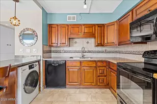 7751 E Glenrosa Ave, Scottsdale, AZ 85251 - Photo 5