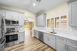3303 E Woodside Way, Gilbert, AZ 85297 - Photo 5