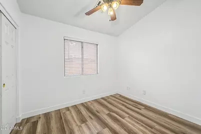 3303 E Woodside Way, Gilbert, AZ 85297 - Photo 9