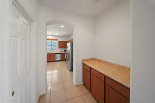 8912 S 40th Dr, Phoenix, AZ 85339 - Photo 11