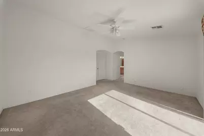 8912 S 40th Drive, Phoenix, AZ 85339 - Photo 33