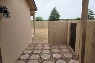 13230 N 42nd Dr, Phoenix, AZ 85029 - Photo 35