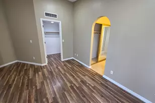 13230 N 42nd Dr, Phoenix, AZ 85029 - Photo 19