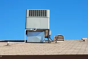 13230 N 42nd Dr, Phoenix, AZ 85029 - Photo 33