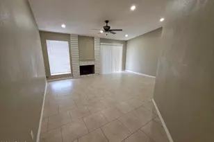 13230 N 42nd Dr, Phoenix, AZ 85029 - Photo 11
