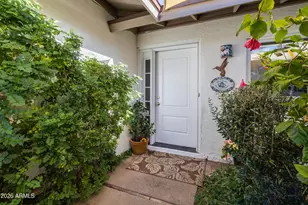 5246 E Winchcomb Dr, Scottsdale, AZ 85254 - Photo 11