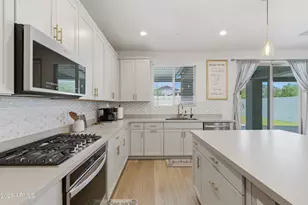 13306 W Dale Ln, Peoria, AZ 85383 - Photo 15