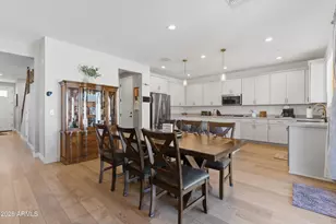 13306 W Dale Ln, Peoria, AZ 85383 - Photo 11