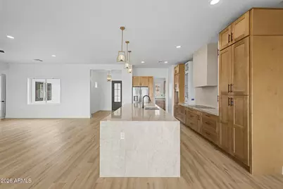 37612 N 34th Avenue, Phoenix, AZ 85086 - Photo 11