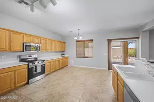 17468 W Crocus Dr, Surprise, AZ 85388 - Photo 7