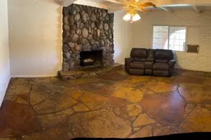 23016 Lakewood Dr, Yarnell, AZ 85362 - Photo 3