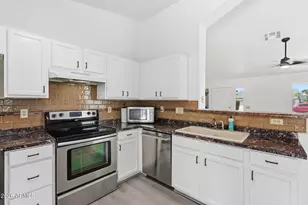 3607 W Firehawk Dr, Glendale, AZ 85308 - Photo 9