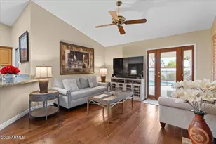 6223 E Paradise Ln, Scottsdale, AZ 85254 - Photo 17