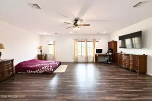 2405 East Charlotte Dr, Phoenix, AZ 85024 - Photo 25