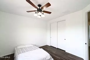 2405 East Charlotte Dr, Phoenix, AZ 85024 - Photo 47