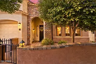 2405 East Charlotte Dr, Phoenix, AZ 85024 - Photo 5