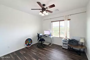 2405 East Charlotte Dr, Phoenix, AZ 85024 - Photo 49