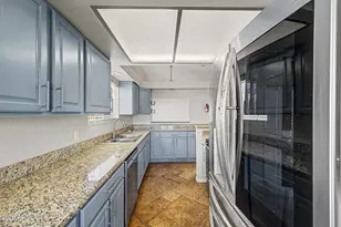 21006 N 34th Dr, Phoenix, AZ 85027 - Photo 9