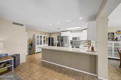 11822 N 38th Place, Phoenix, AZ 85028 - Photo 17